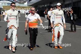 (L to R): Paul di Resta (GBR) Sahara Force India F1 with Gerry Convy (GBR) Personal Trainer and Nico Hulkenberg (GER) Sahara Force India F1. 05.10.2012. Formula 1 World Championship, Rd 15, Japanese Grand Prix, Suzuka, Japan, Practice Day.