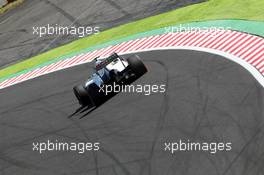 Sergio Perez (MEX) Sauber C31. 05.10.2012. Formula 1 World Championship, Rd 15, Japanese Grand Prix, Suzuka, Japan, Practice Day.