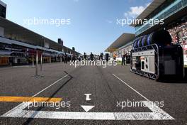 Pole position, atmosphere 07.10.2012. Formula 1 World Championship, Rd 15, Japanese Grand Prix, Suzuka, Japan, Race Day