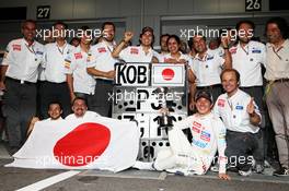 Kamui Kobayashi (JPN) Sauber celebrates his third position with the team. 07.10.2012. Formula 1 World Championship, Rd 15, Japanese Grand Prix, Suzuka, Japan, Race Day.