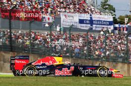 Sebastian Vettel (GER) Red Bull Racing RB8. 07.10.2012. Formula 1 World Championship, Rd 15, Japanese Grand Prix, Suzuka, Japan, Race Day.