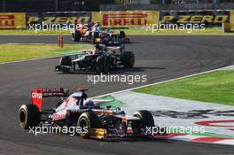 Daniel Ricciardo (AUS) Scuderia Toro Rosso STR7. 07.10.2012. Formula 1 World Championship, Rd 15, Japanese Grand Prix, Suzuka, Japan, Race Day.