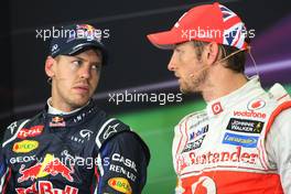 Sebastian Vettel (GER), Red Bull Racing and Jenson Button (GBR), McLaren Mercedes  06.10.2012. Formula 1 World Championship, Rd 15, Japanese Grand Prix, Suzuka, Japan, Qualifying Day