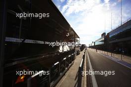 Pitlane atmosphere 12.10.2012. Formula 1 World Championship, Rd 16, Korean Grand Prix, Yeongam, Korea, Practice Day