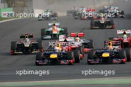 Start of the race, Sebastian Vettel (GER), Red Bull Racing and Mark Webber (AUS), Red Bull Racing  14.10.2012. Formula 1 World Championship, Rd 16, Korean Grand Prix, Yeongam, Korea, Race Day