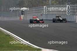 Lewis Hamilton (GBR), McLaren Mercedes and Kimi Raikkonen (FIN), Lotus F1 Team  14.10.2012. Formula 1 World Championship, Rd 16, Korean Grand Prix, Yeongam, Korea, Race Day