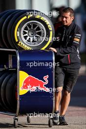 Red Bull Racing mechanic 11.10.2012. Formula 1 World Championship, Rd 16, Korean Grand Prix, Yeongam, Korea, Preparation Day