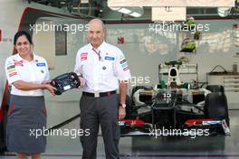 (L to R): Monisha Kaltenborn (AUT) takes over the role of Sauber Team Principal from Peter Sauber (SUI) who will remain with the team as the President of the Board of Directors. 11.10.2012. Formula 1 World Championship, Rd 16, Korean Grand Prix, Yeongam, Korea, Preparation Day