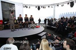 06.02.2012 Jerez, Spain,  Kimi Raikkonen, Lotus Renault F1 Team with Romain Grosjean (FRA), Lotus Renault F1 Team and Jerome d'Ambrosio (BEL),  Lotus Renault F1 Team  - Lotus F1 Team E20 Launch