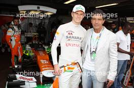 Nico Hulkenberg (GER) Sahara Force India F1 with Antonio Banderas (ESP) Actor. 27.05.2012. Formula 1 World Championship, Rd 6, Monaco Grand Prix, Monte Carlo, Monaco, Race Day