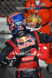 Mark Webber (AUS), Red Bull Racing with Fernando Alonso (ESP), Scuderia Ferrari  27.05.2012. Formula 1 World Championship, Rd 6, Monaco Grand Prix, Monte Carlo, Monaco, Sunday