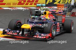 Mark Webber (AUS), Red Bull Racing leads Nico Rosberg (GER), Mercedes AMG Petronas  27.05.2012. Formula 1 World Championship, Rd 6, Monaco Grand Prix, Monte Carlo, Monaco, Sunday