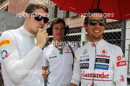 (L to R): Paul di Resta (GBR) Sahara Force India F1 with Jenson Button (GBR) McLaren on the grid. 27.05.2012. Formula 1 World Championship, Rd 6, Monaco Grand Prix, Monte Carlo, Monaco, Race Day
