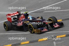 Jean-Eric Vergne (FRA) Scuderia Toro Rosso STR7 runs wide. 24.05.2012. Formula 1 World Championship, Rd 6, Monaco Grand Prix, Monte Carlo, Monaco, Practice Day