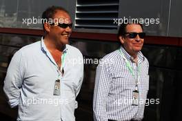 Jools Holland (GBR) TV Presenter and Musician with Jamie Lee. 26.05.2012. Formula 1 World Championship, Rd 6, Monaco Grand Prix, Monte Carlo, Monaco, Qualifying Day