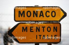 Monaco road signs. 23.05.2012. Formula 1 World Championship, Rd 6, Monaco Grand Prix, Monte Carlo, Monaco, Preparation Day