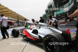 Lewis Hamilton (GBR) McLaren MP4/27. 23.03.2012. Formula 1 World Championship, Rd 2, Malaysian Grand Prix, Sepang, Malaysia, Friday Practice