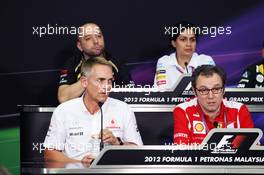 (L to R): Martin Whitmarsh (GBR) McLaren Chief Executive Officer and Stefano Domenicali (ITA) Ferrari General Director in the FIA Press Conference. 23.03.2012. Formula 1 World Championship, Rd 2, Malaysian Grand Prix, Sepang, Malaysia, Friday