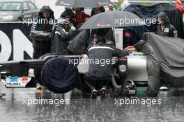 Sergio Perez (MEX), Sauber F1 Team  25.03.2012. Formula 1 World Championship, Rd 2, Malaysian Grand Prix, Sepang, Malaysia, Sunday Pre-Race Grid