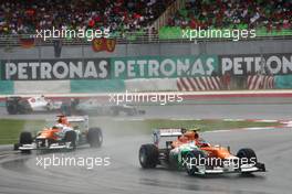(L to R): Nico Hulkenberg (GER) Sahara Force India F1 VJM05 leads team mate Paul di Resta (GBR) Sahara Force India VJM05. 25.03.2012. Formula 1 World Championship, Rd 2, Malaysian Grand Prix, Sepang, Malaysia, Sunday Race