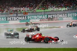 Felipe Massa (BRA) Ferrari F2012 leads Nico Rosberg (GER) Mercedes AMG F1 W03. 25.03.2012. Formula 1 World Championship, Rd 2, Malaysian Grand Prix, Sepang, Malaysia, Sunday Race