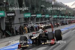 Kimi Raikkonen, Lotus Renault F1 Team  24.03.2012. Formula 1 World Championship, Rd 2, Malaysian Grand Prix, Sepang, Malaysia, Saturday Qualifying