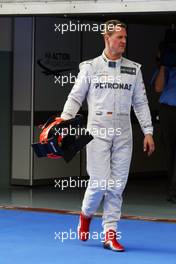 Michael Schumacher (GER) Mercedes AMG F1 in parc ferme. 24.03.2012. Formula 1 World Championship, Rd 2, Malaysian Grand Prix, Sepang, Malaysia, Saturday Qualifying