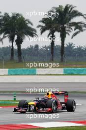 Mark Webber (AUS) Red Bull Racing RB8. 24.03.2012. Formula 1 World Championship, Rd 2, Malaysian Grand Prix, Sepang, Malaysia, Saturday Practice