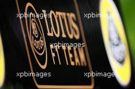Lotus Renault GP logo. 25.03.2012. Formula 1 World Championship, Rd 2, Malaysian Grand Prix, Sepang, Malaysia, Sunday