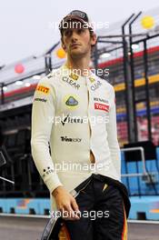 Romain Grosjean (FRA) Lotus F1 Team. 21.09.2012.Formula 1 World Championship, Rd 14, Singapore Grand Prix, Singapore, Singapore, Practice Day
