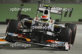 Sergio Perez (MEX) Sauber C31. 22.09.2012. Formula 1 World Championship, Rd 14, Singapore Grand Prix, Singapore, Singapore, Qualifying Day