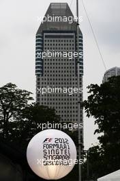 Paddock lighting. 20.09.2012. Formula 1 World Championship, Rd 14, Singapore Grand Prix, Singapore, Singapore, Preparation Day