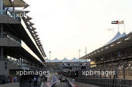 Sergio Perez (MEX) Sauber C31. 02.11.2012. Formula 1 World Championship, Rd 18, Abu Dhabi Grand Prix, Yas Marina Circuit, Abu Dhabi, Practice Day.