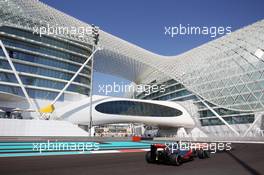 Lewis Hamilton (GBR) McLaren MP4/27. 02.11.2012. Formula 1 World Championship, Rd 18, Abu Dhabi Grand Prix, Yas Marina Circuit, Abu Dhabi, Practice Day.