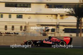 Jean-Eric Vergne (FRA) Scuderia Toro Rosso STR7. 02.11.2012. Formula 1 World Championship, Rd 18, Abu Dhabi Grand Prix, Yas Marina Circuit, Abu Dhabi, Practice Day.