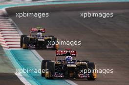 Daniel Ricciardo (AUS) Scuderia Toro Rosso STR7 leads Jean-Eric Vergne (FRA) Scuderia Toro Rosso STR7. 04.11.2012. Formula 1 World Championship, Rd 18, Abu Dhabi Grand Prix, Yas Marina Circuit, Abu Dhabi, Race Day.