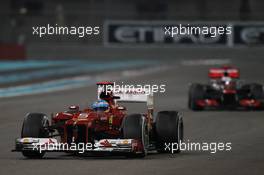 Fernando Alonso (ESP), Scuderia Ferrari leads Jenson Button (GBR), McLaren Mercedes  04.11.2012. Formula 1 World Championship, Rd 18, Abu Dhabi Grand Prix, Abu Dhabi, UAE, Race Day