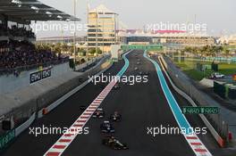 Kimi Raikkonen (FIN) Lotus F1 E20. 04.11.2012. Formula 1 World Championship, Rd 18, Abu Dhabi Grand Prix, Yas Marina Circuit, Abu Dhabi, Race Day.