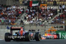 Jean-Eric Vergne (FRA) Scuderia Toro Rosso STR7. 04.11.2012. Formula 1 World Championship, Rd 18, Abu Dhabi Grand Prix, Yas Marina Circuit, Abu Dhabi, Race Day.