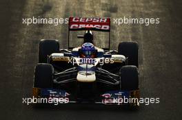 Daniel Ricciardo (AUS) Scuderia Toro Rosso STR7. 03.11.2012. Formula 1 World Championship, Rd 18, Abu Dhabi Grand Prix, Yas Marina Circuit, Abu Dhabi, Qualifying Day.
