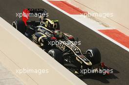 Romain Grosjean (FRA) Lotus F1 E20. 03.11.2012. Formula 1 World Championship, Rd 18, Abu Dhabi Grand Prix, Yas Marina Circuit, Abu Dhabi, Qualifying Day.