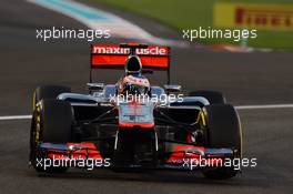 Jenson Button (GBR) McLaren MP4/27. 03.11.2012. Formula 1 World Championship, Rd 18, Abu Dhabi Grand Prix, Yas Marina Circuit, Abu Dhabi, Qualifying Day.