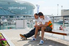 Paul di Resta (GBR) Sahara Force India F1 with Gianpiero Lambiase (ITA) Sahara Force India F1 Engineer.  01.11.2012. Formula 1 World Championship, Rd 18, Abu Dhabi Grand Prix, Yas Marina Circuit, Abu Dhabi, Preparation Day.