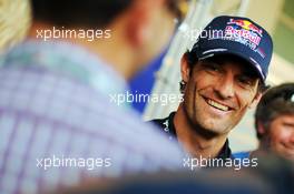 Mark Webber (AUS) Red Bull Racing with the media. 01.11.2012. Formula 1 World Championship, Rd 18, Abu Dhabi Grand Prix, Yas Marina Circuit, Abu Dhabi, Preparation Day.