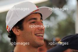 Daniel Ricciardo (AUS) Scuderia Toro Rosso. 01.11.2012. Formula 1 World Championship, Rd 18, Abu Dhabi Grand Prix, Yas Marina Circuit, Abu Dhabi, Preparation Day.