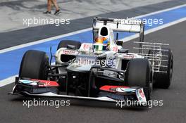 Esteban Gutierrez (MEX) Sauber C31 Third Driver with sensor equipment. 07.11.2012. Formula 1 Young Drivers Test, Day 2, Yas Marina Circuit, Abu Dhabi, UAE.