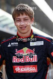 Johnny Cecotto Jr Scuderia Toro Rosso Test Driver. 06.11.2012. Formula 1 Young Drivers Test, Day 1, Yas Marina Circuit, Abu Dhabi, UAE.
