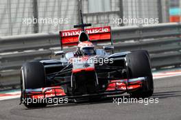 Kevin Magnussen (DEN) McLaren MP4/27 Test Driver. 06.11.2012. Formula 1 Young Drivers Test, Day 1, Yas Marina Circuit, Abu Dhabi, UAE.