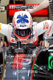 Gary Paffett (GBR) McLaren MP4/27 Test Driver. 07.11.2012. Formula 1 Young Drivers Test, Day 2, Yas Marina Circuit, Abu Dhabi, UAE.