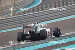Esteban Gutierrez (MEX) Sauber C31 Third Driver. 08.11.2012. Formula 1 Young Drivers Test, Day 3, Yas Marina Circuit, Abu Dhabi, UAE.